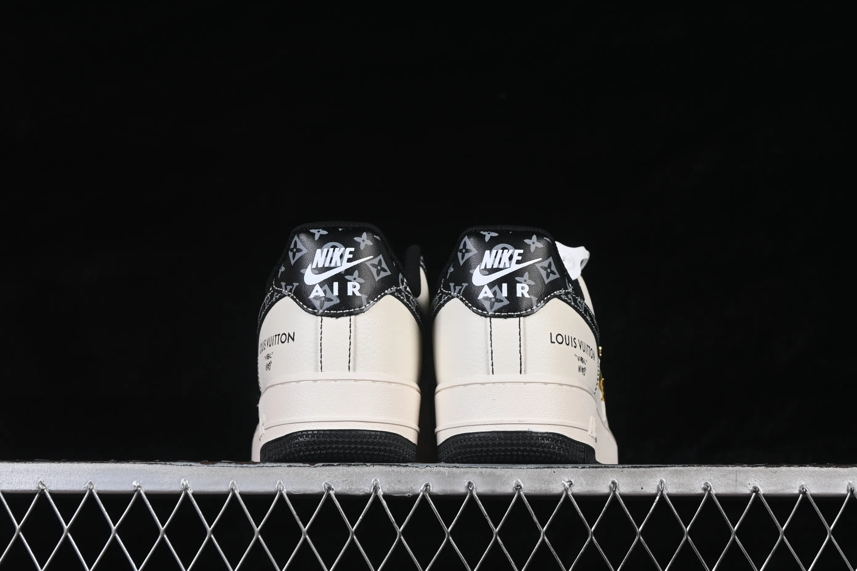 All categories Nk Air Force 1 Air Force series Nk Air Force 1 Low Air Force low-top Nike Air Force 1'07 Low co-branded old pattern Air Force 1 low-top casual sneakers LV2288-002